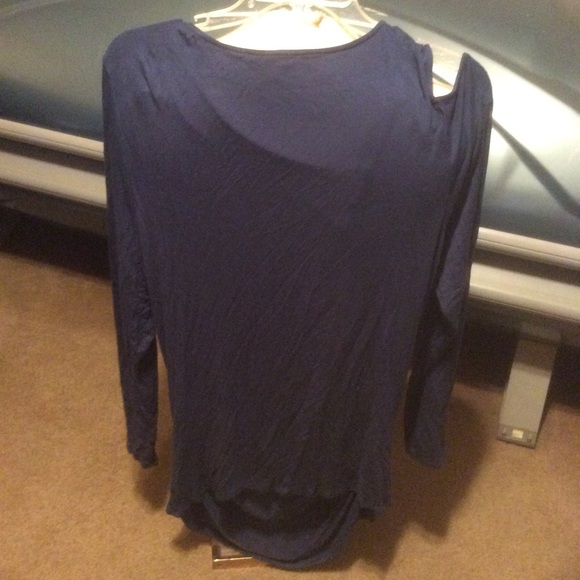 Lisa Rinna Large blouse - Picture 15 of 15